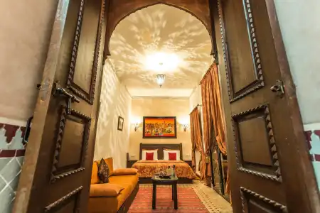 Riad Nasreen - 15