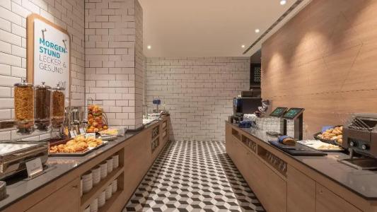 Holiday Inn Express & Suites POTSDAM by IHG - 10