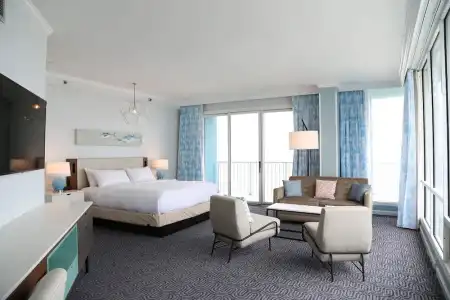 DoubleTree by Hilton Ocean City Oceanfront - 223