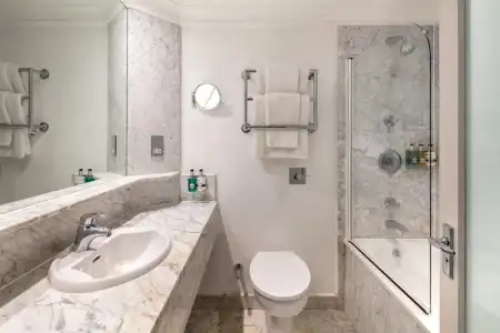 Radisson Blu, London Euston Square - 32