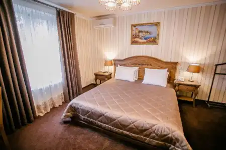 Aristocrat - 37