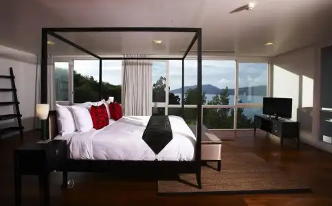 Jirana Patong - 30