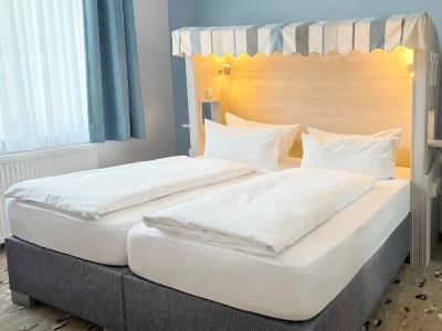 DORMERO Wilhelmshaven - 6