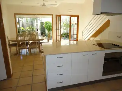 Noosa Entrance Waterfront Resort - 347