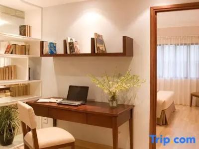 Norfolk Mansion Luxury Serviced Apartment - 192
