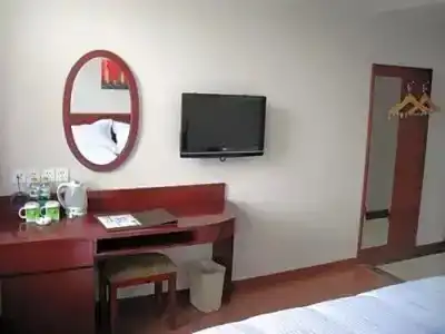 Greentree Inn Shanghai Pudong Airport Chuansha Express - 25