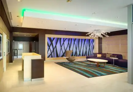 Fairfield Inn & Suites by Marriott Calgary Downtown - 16