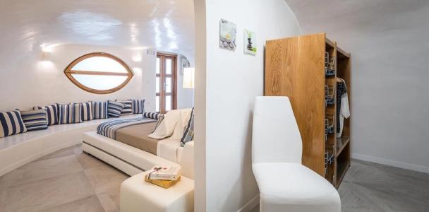 Elite Luxury Suites - 75