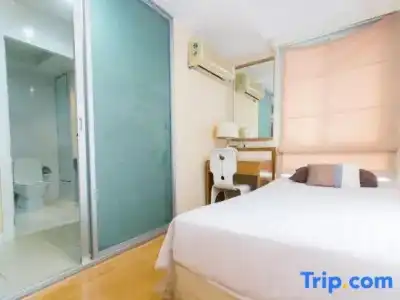 Silom convent garden - 100