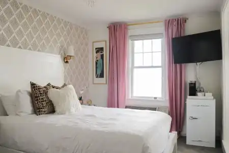 Emerson Inn - 79
