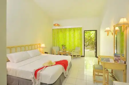 Fun Islands Resort - Maldives - 4