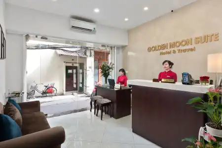 Golden Moon Suite - 19