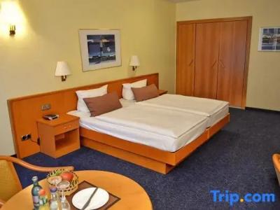 Sure by Best Western Wilhelmshaven City - 46