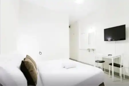 Clean Guesthouse - 2