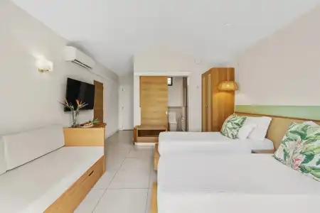 Coral Azur Beach Resort - 83