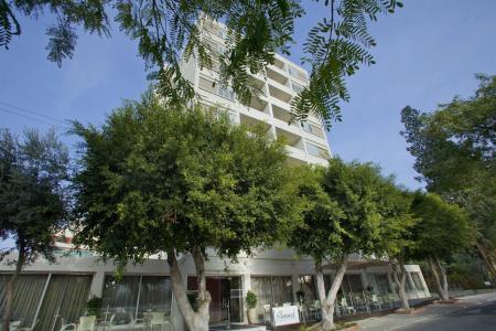 Almond Business - 21