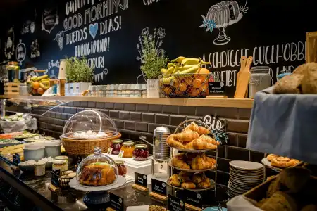 Motel One Stuttgart-Mitte - 15
