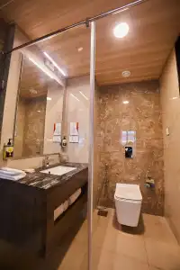 Royale Exotica - 26