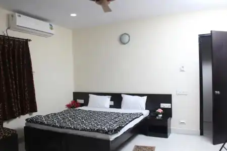 Nest International - 32