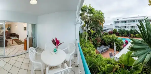 City Terraces Cairns - 57
