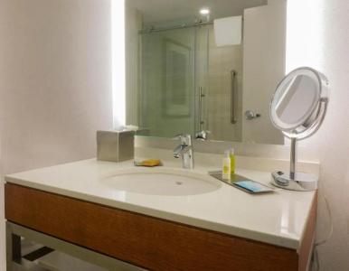 DoubleTree by Hilton Niagara Falls New York - 50