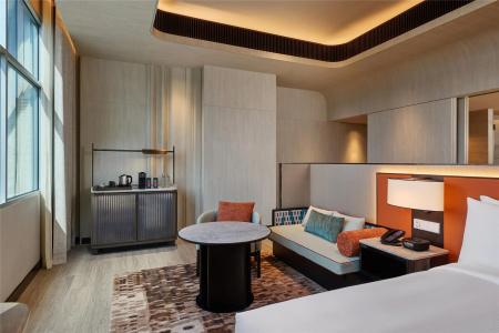 DoubleTree by Hilton Bangkok Ploenchit - 32