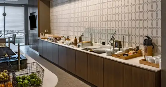 Element Dallas Downtown East - 12