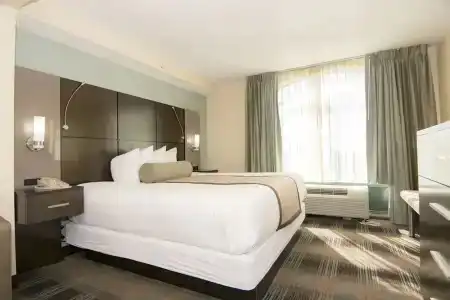 Wingate by Wyndham - Orlando International Airport - 20