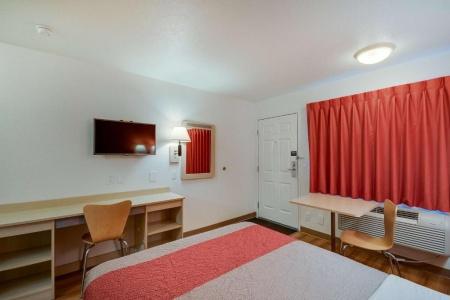 Motel 6 Bellingham, WA - 37