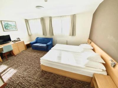 Hotel - 61