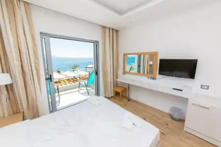 Saranda Palace - 52