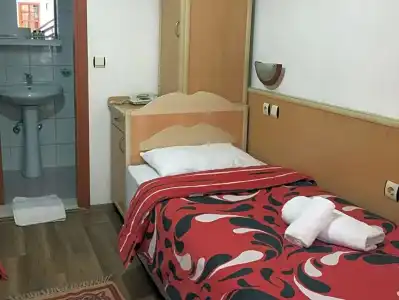 Karyatit Kaleiçi - 112