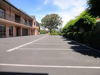 Bealey Avenue Motel - 0