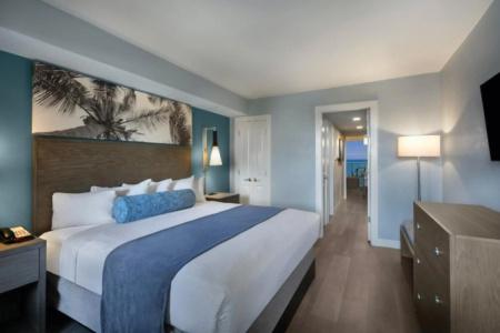 Breakers Resort - 27