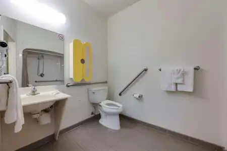 Stay Inn - 8