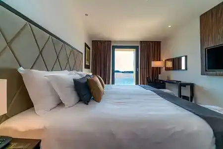 Bellevue Superior City - 65