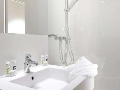 Mercure Paris Opéra Faubourg Montmartre - 58