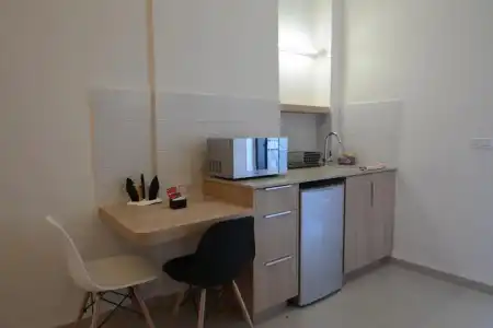 Loui Gardens - 10