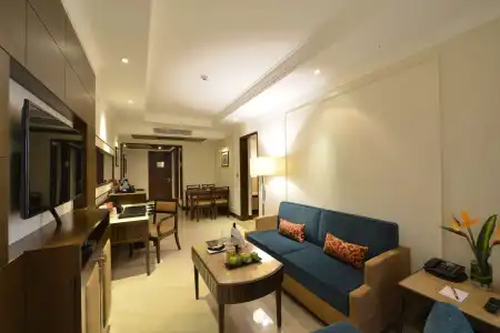 Ramada Plaza by Wyndham Chennai - 4