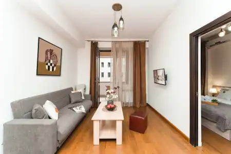 Stay Inn on Buzand str. 17 - 64