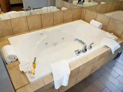 Holiday Inn Purdue - Fort Wayne by IHG - 56
