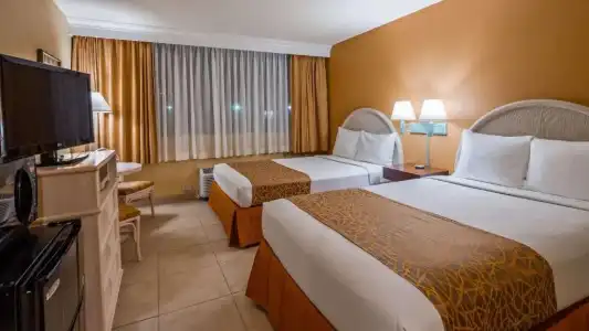 Airport Honolulu, Trademark Collection by Wyndham - 50