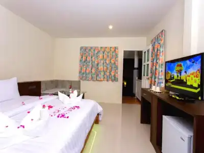 Suksompong Resort - 29