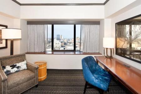 Sheraton Anchorage - 59