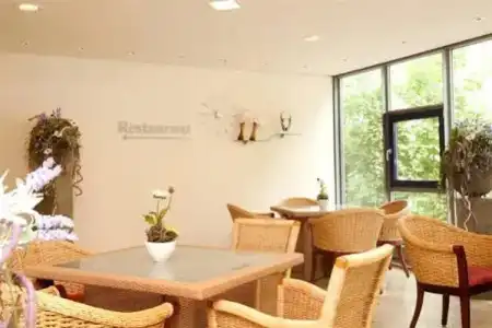 Bayerischer Hof - 7