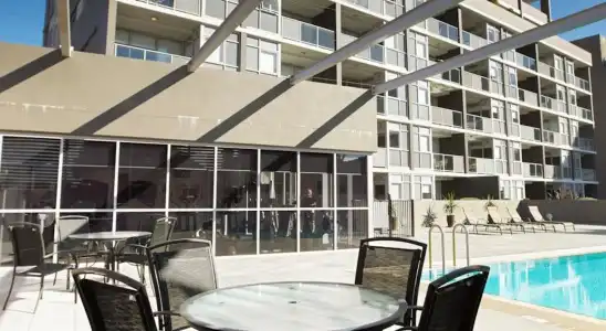 Honeysuckle Executive Apartments - 17