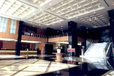 Diamond Plaza Suratthani - 0