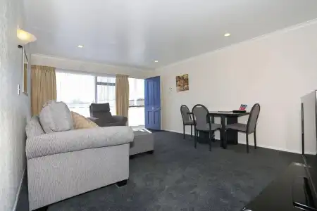 Shadzz Motel - 23