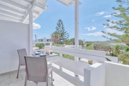 Pavlos Place - 93