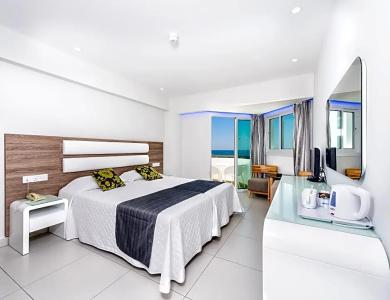 Tasia Maris Sands - 88